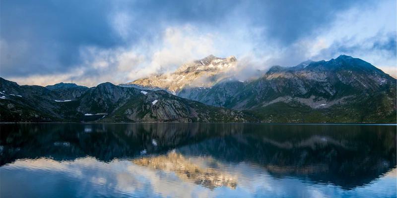 哈尔滨海吉塔建筑工程风险管理深度解析：从规划到竣工的关键决策与施工实践